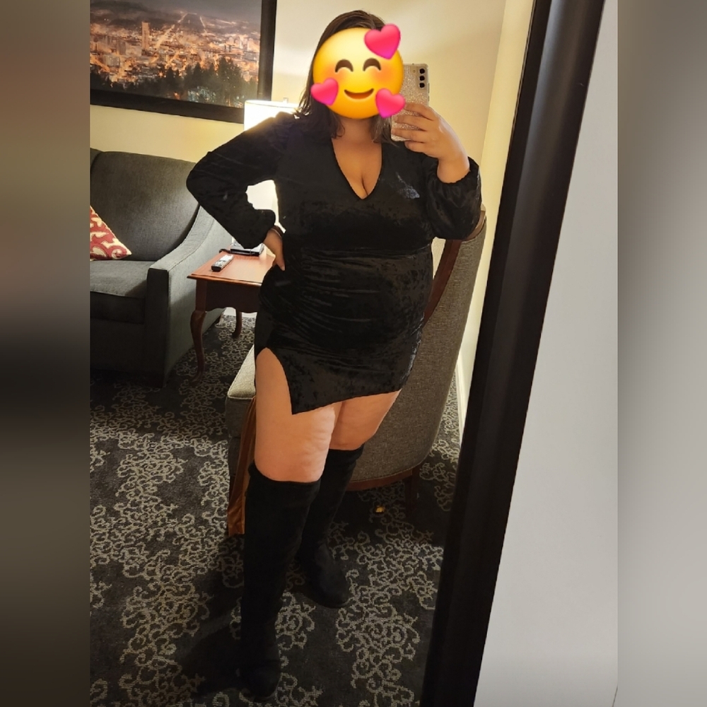 Cropped long sleeve and skirt set